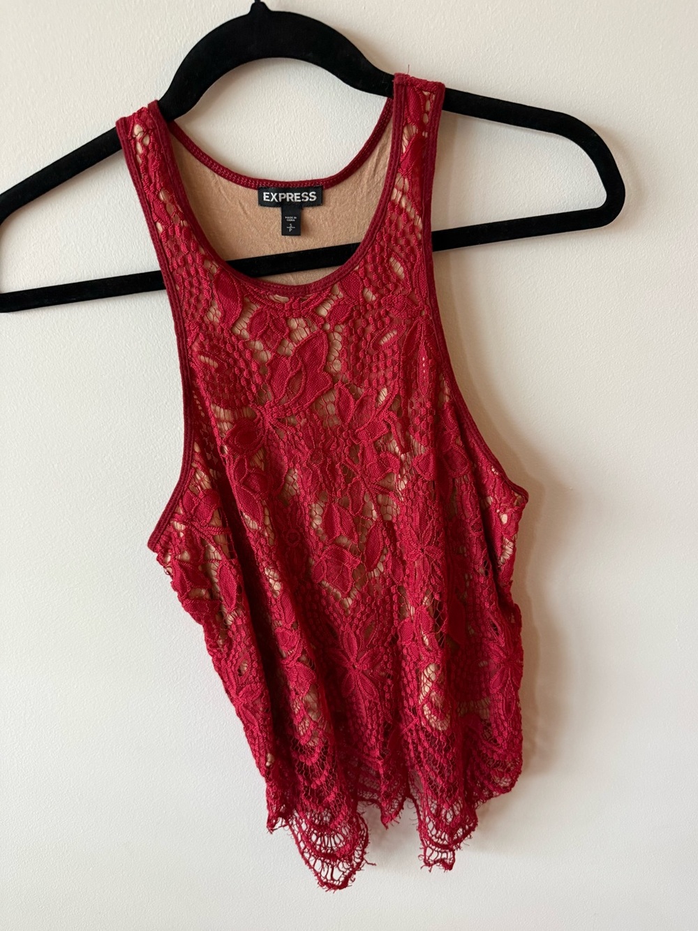 Express Women's Red Lace Cropped Tank Top
